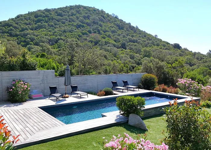 Fautea Di Santa Lucia * Sainte-Lucie de Porto-Vecchio