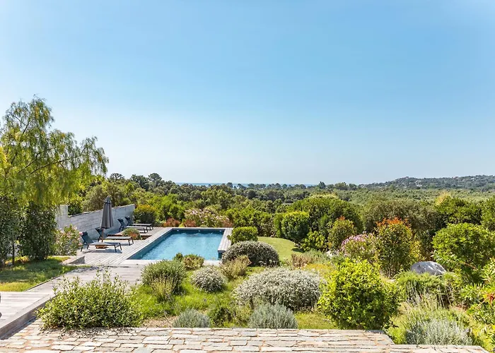 Fautea Di Santa Lucia * Sainte-Lucie de Porto-Vecchio