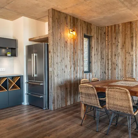 Fautea Di Santa Lucia *