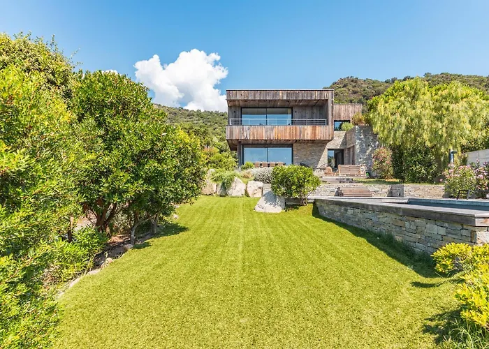 Fautea Di Santa Lucia * Sainte-Lucie de Porto-Vecchio